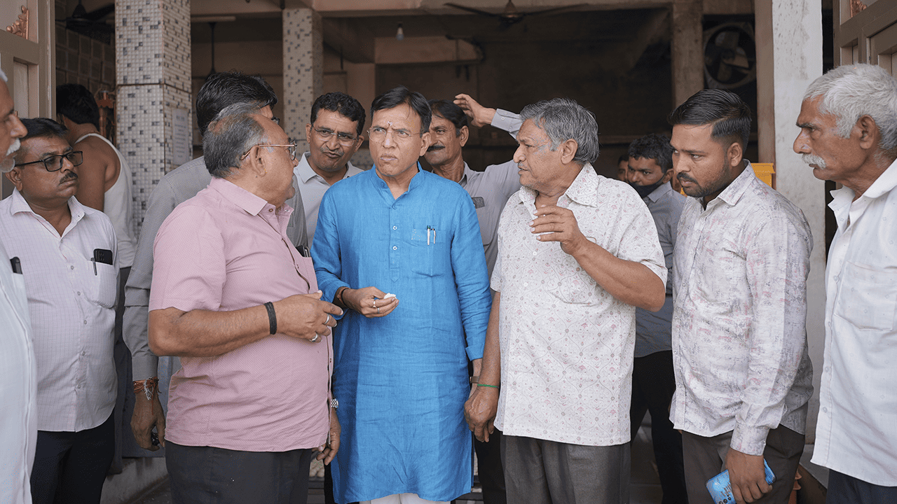 Community Family Circle